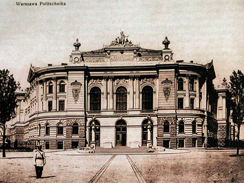 Gmach Główny w 1914 roku